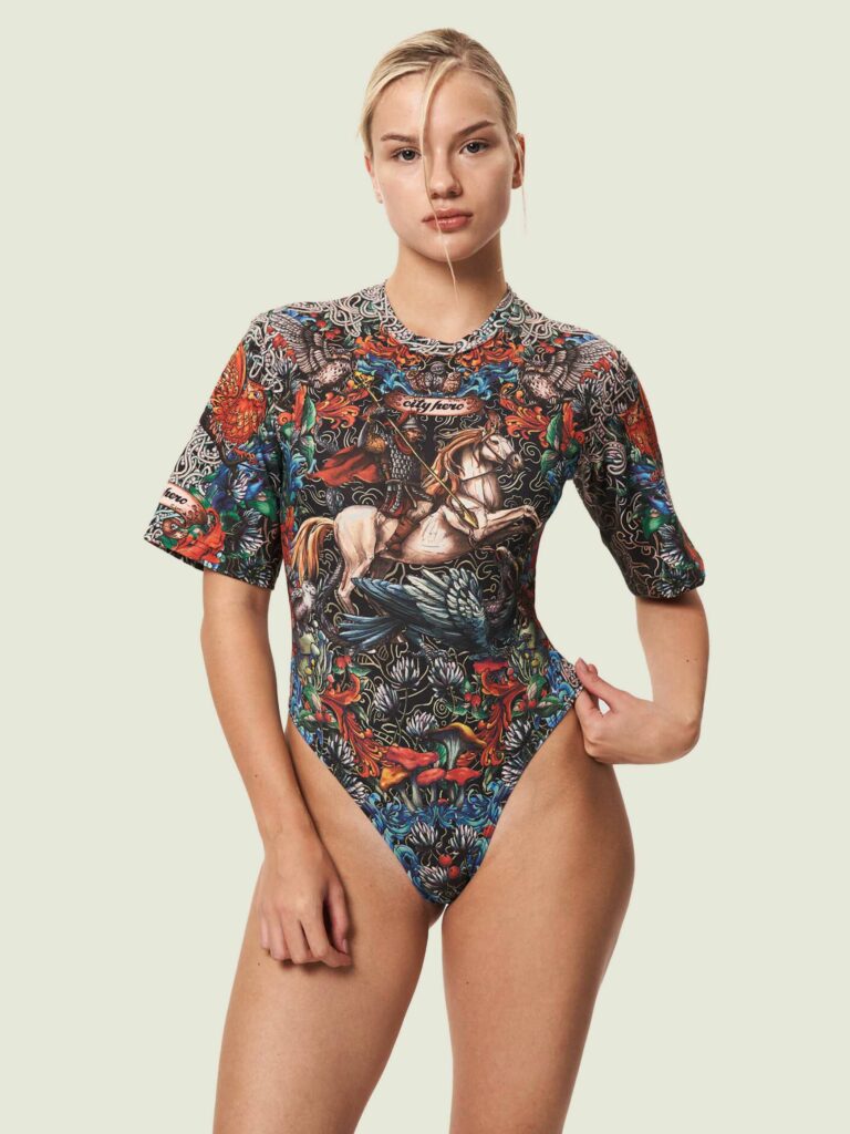 ЧЁРНАЯ СОЛЯНКА [БОДИ-ФУТБОЛКА]